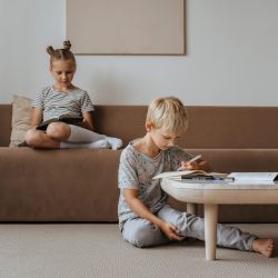 Cum să-ți organizezi timpul de învățare în sesiune fără stres